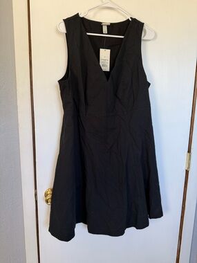 Target Black Sleeveless V-Neck Mini Dress